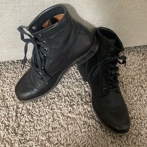 Frye Lace Up Boots size 6